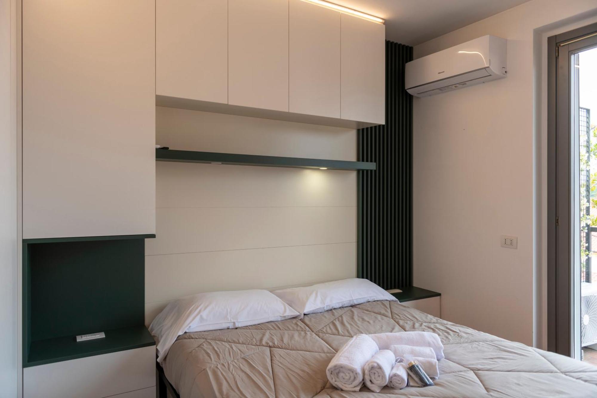 Villa Fenix Milano ภายนอก รูปภาพ