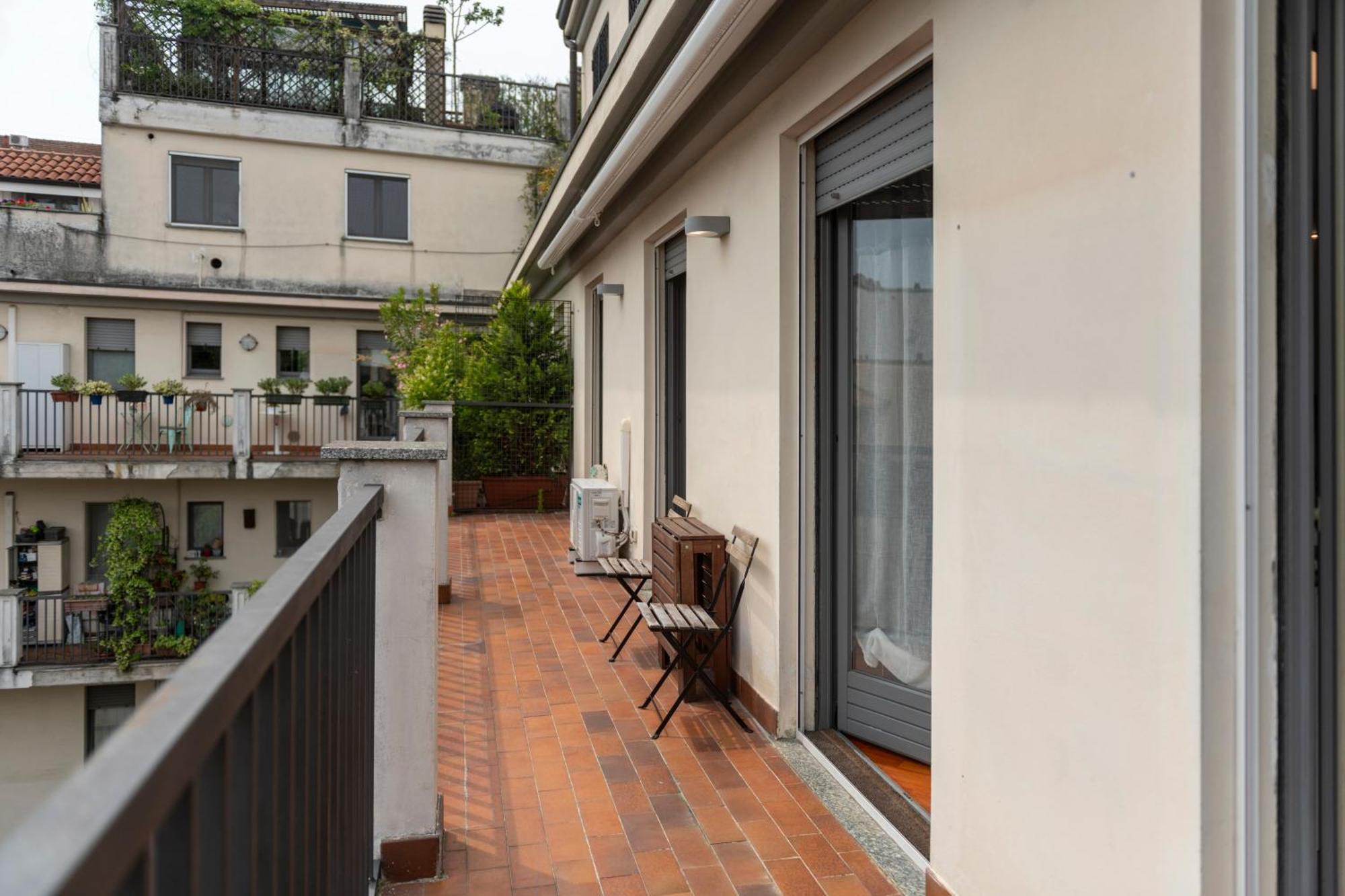 Villa Fenix Milano ภายนอก รูปภาพ