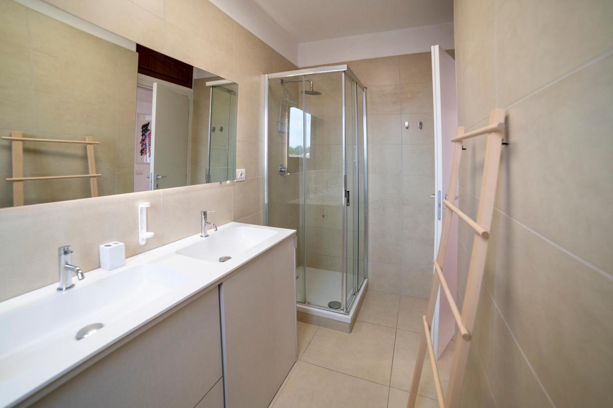 Villa Fenix Milano ภายนอก รูปภาพ